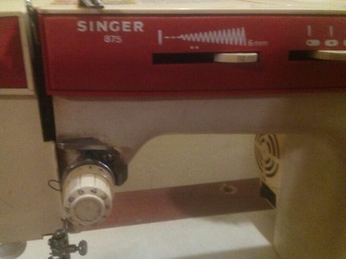 Maquina Singer 875