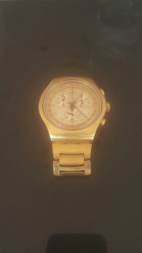 Reloj Swatch Irony Dorado