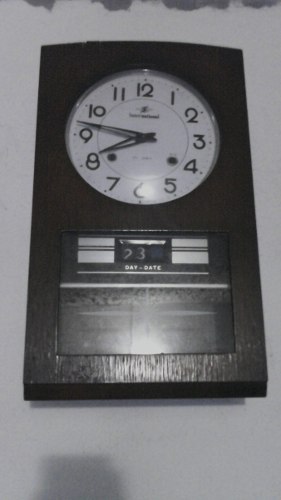 Reloj De Pared Antiguo