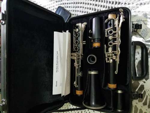 Clarinete Hisonic Signature Series  En 100 Vrds