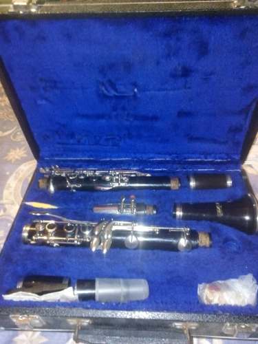 Clarinete Marca Dixon