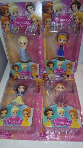 Muñecas Princesas Disney 9cm Elsa Ana Rapunzel Blancanieves