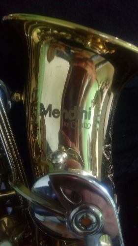 Saxo Alto Marca Mendini