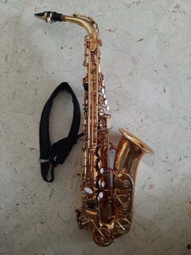 Saxofón Alto Cecilio