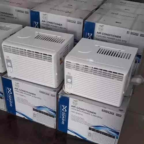 Aire Acondicionado 5000 Btu Ventana Protector Corriente Y Ki