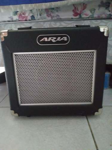 Amplificador Aria Ag - 10x Para Guitarra