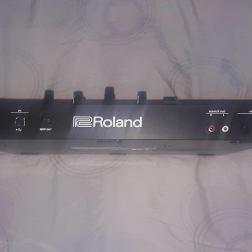 Controlador Roland Dj-202 Serie Serato