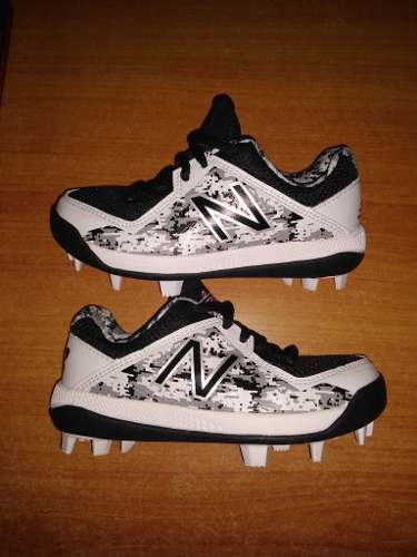 Tacos Beisbol New Balance (niños)