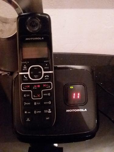 Telefono Inalambrico Motorola 2 Estaciones Bluetooth Contest