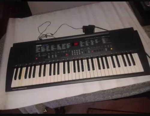 Teclado Yamaha Psr 300 / 125 Cash