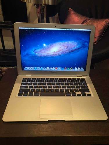 Apple Macbook Air  A Excelentes Condiciones