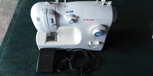 Maquina De Coser Singer