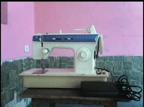 Maquina De Coser Singer Facilita 288