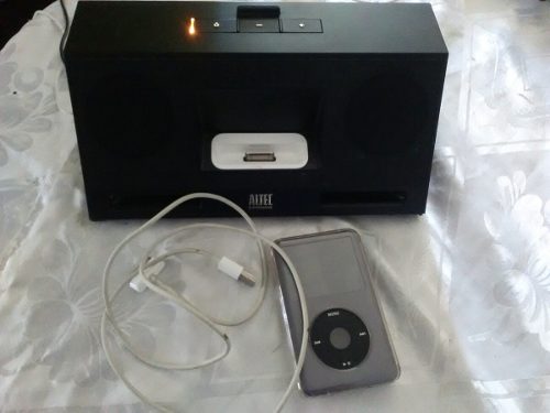 iPod Classic 160gb 7ma Generacion Con Cornetas *100vrds*