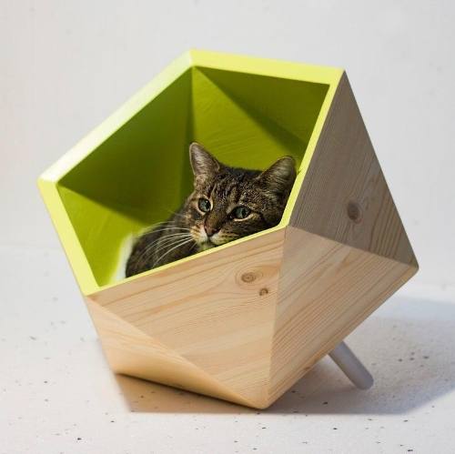 Casa Para Gatos Con Un Diseño Elegante Hecha De Madera