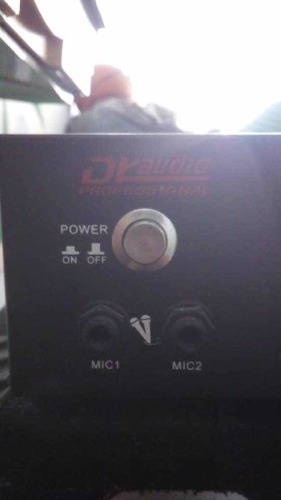 Amplificador Dkaudio Profesional Con Dos Cornetas