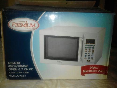 Microondas Premium Modelo Pn70700