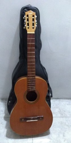 Guitarra Marca Tatay