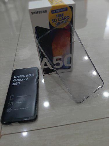Samsung A50 De 64 Gb Con Forro Incluido