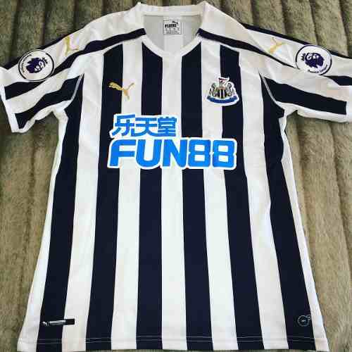 Camiseta Newcastle Inglaterra #9 Salomon Rondon