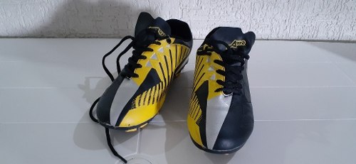 Zapatos Tacos Fútbol Campo Grama Marca Atr Talla 39