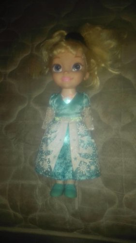 Muñeca Frozen. Disney Original, Canta Y Alumbra