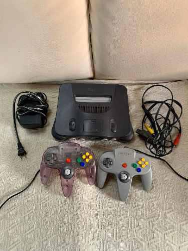 Nintendo 64 Con 2 Controles En Buen Estado