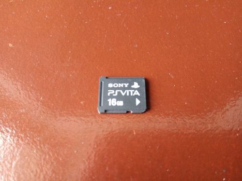 Memoria Original Ps Vita 16gb Como Nueva