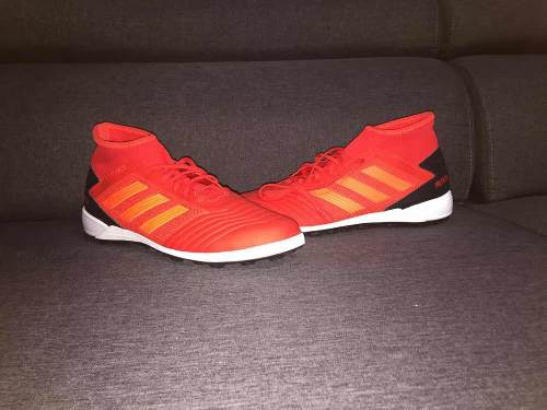 Micro Tacos adidas Modelo Predator