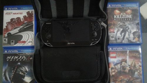 Ps Vita Con 8 Juegos,2 Memorias De 4gb,estuche.sin Cargador