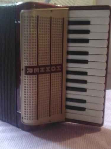 Acordeon Hohner Piccolo Dos Octavas, Afinad