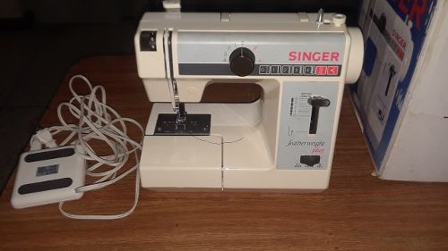 Maquina De Coser Singer Modelo 324 En 70 Verdes