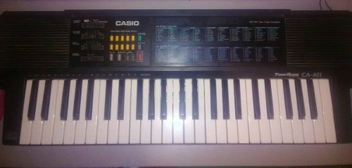 Teclado Casio 4 Octavas