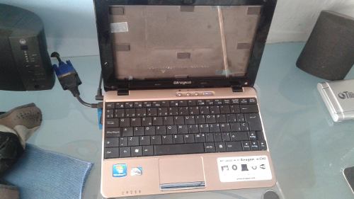 (60) Mini Laptop Siragon Ml- Dorada