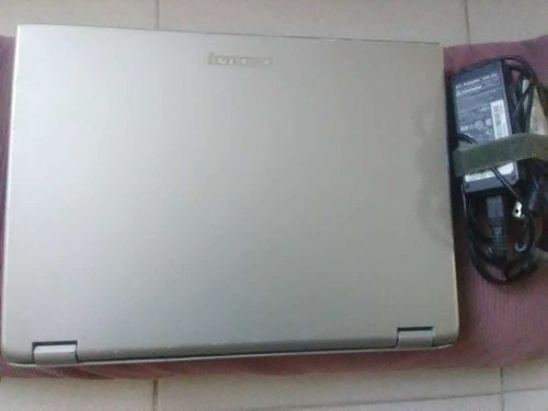 Lapto Lenovo  N200