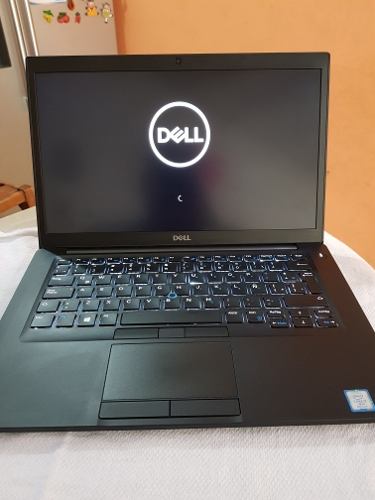 Laptop Dell I7 8th Gen Usada Como Nueva 16gb De Ram Ddr4