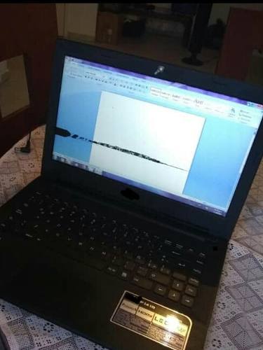 Laptop Intel Celeron Con Detalles