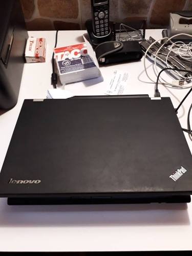 Laptop Lenovo T