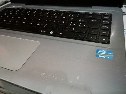 Laptop Msi I7. 8gb Ram. 1tb Dd Usada