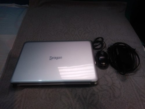Laptop Siragon Procesador Core Intel I3 Lns-35 Como Nueva.