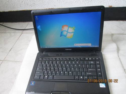 Laptop Toshiba L515 Dual Core Sin Cargador 45$