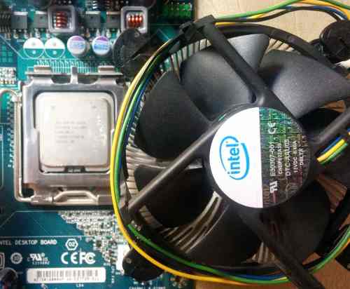 Procesador Dual Core + Fan Cooler Socket 775