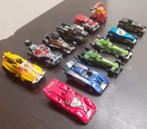 Carritos Hotwheels En Excelentes Condiciones