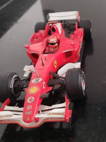 Ferrari A Escala Coleccionable Formula 1