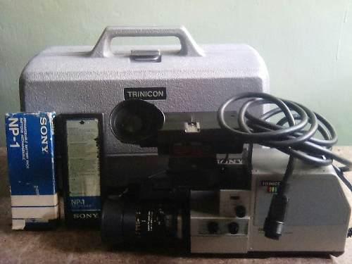 Video Cámara Sony Trinicon H V C 2200/ Sin Cassetera (55$)