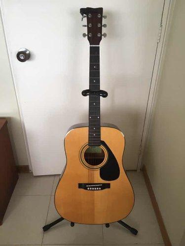 Guitarra Acústica Yamaha