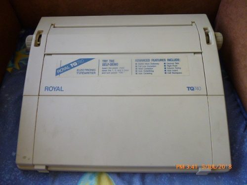 Maquina De Escribir Electrica Royal Tq740