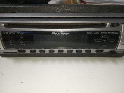 Reproductor Pioneer Mp3 Modelo  Con Cornetas