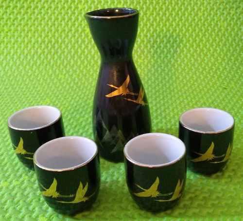 Juego De Porcelana Japonés Sake