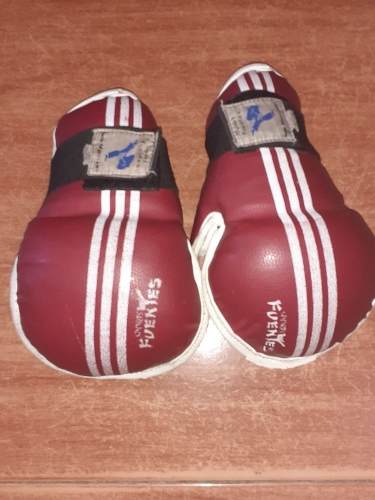 Guantes Para Karate U Otra Arte Marcial 10vrds